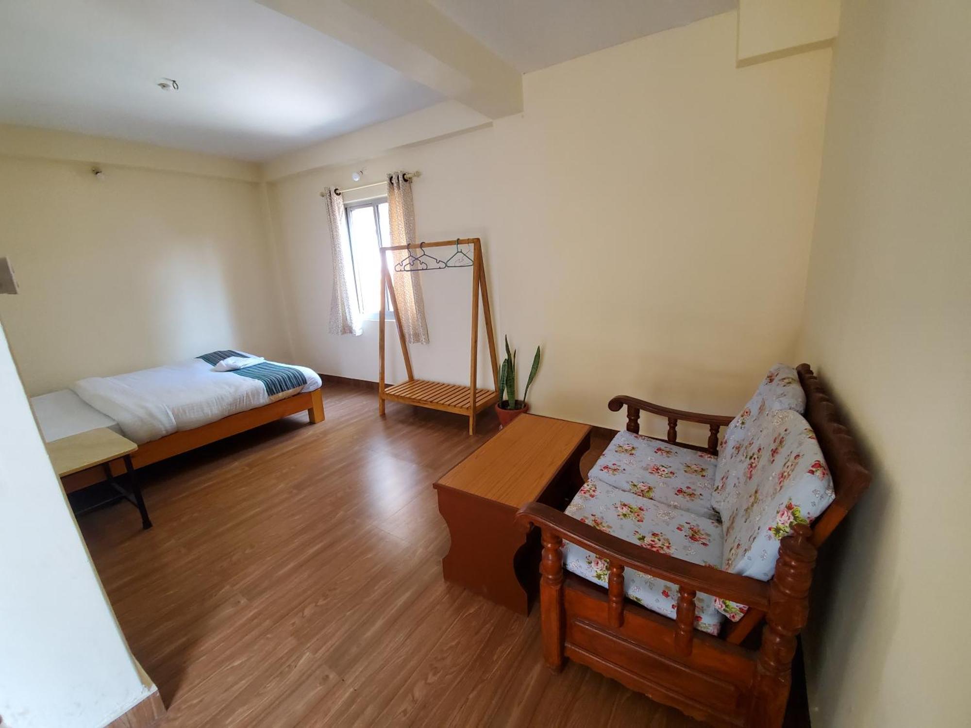 Santoshi Guest House, 포카라 외부 사진