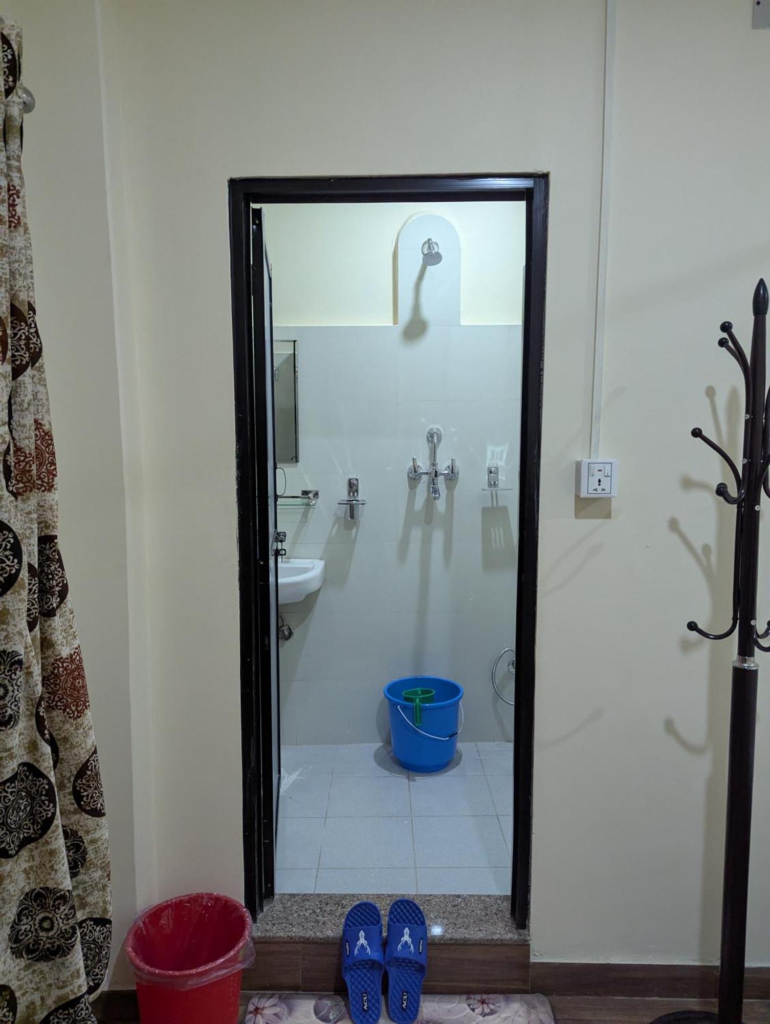 Santoshi Guest House, 포카라 객실 사진