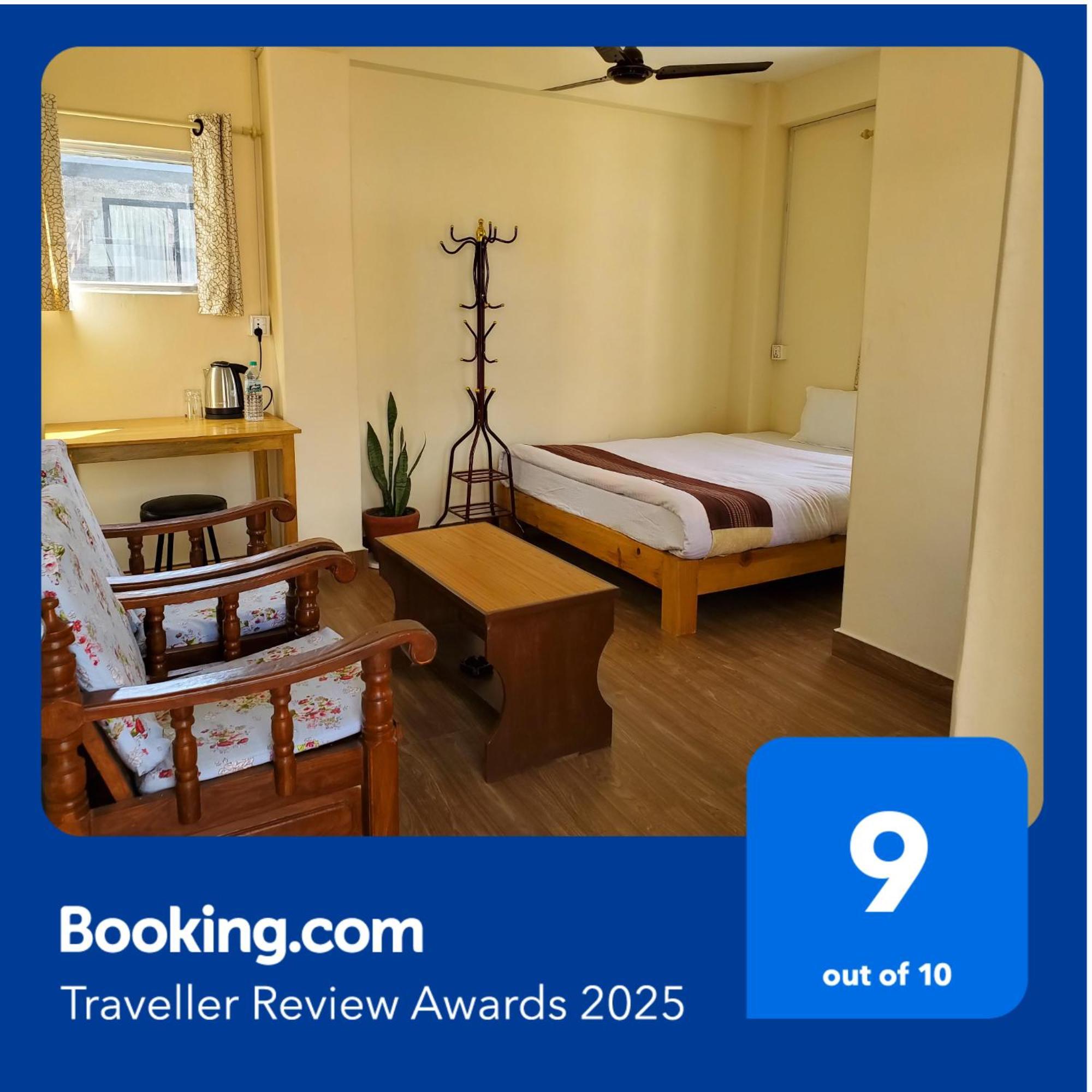 Santoshi Guest House, 포카라 외부 사진